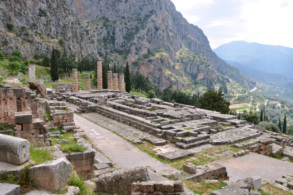 Delphi Temple Of Appolo2